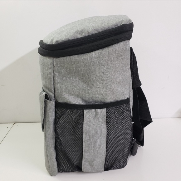 NEW! Fulton Bag Co. Diaper Bag Backpack with Removeable Jumpsack & Changing Pad - Picture 3 of 8